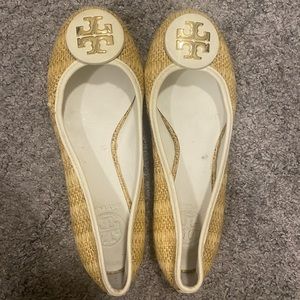 Tory burch flats size 6